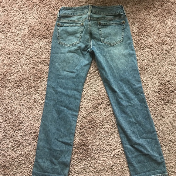 BRAND NEW Distressed Jeans! - Picture 3 of 3